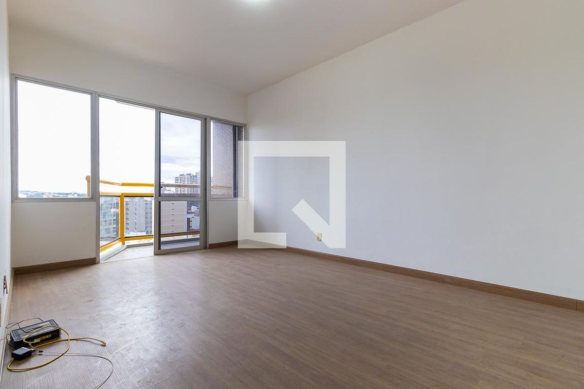 Apartamento à Venda - Bosque, 1 Quarto,  60 m2 em , Campinas - sp | SoloBR