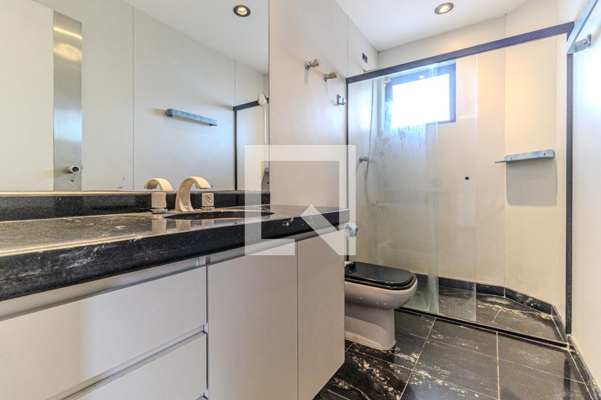 Apartamento, 3 quartos, 195 m² - Foto 106