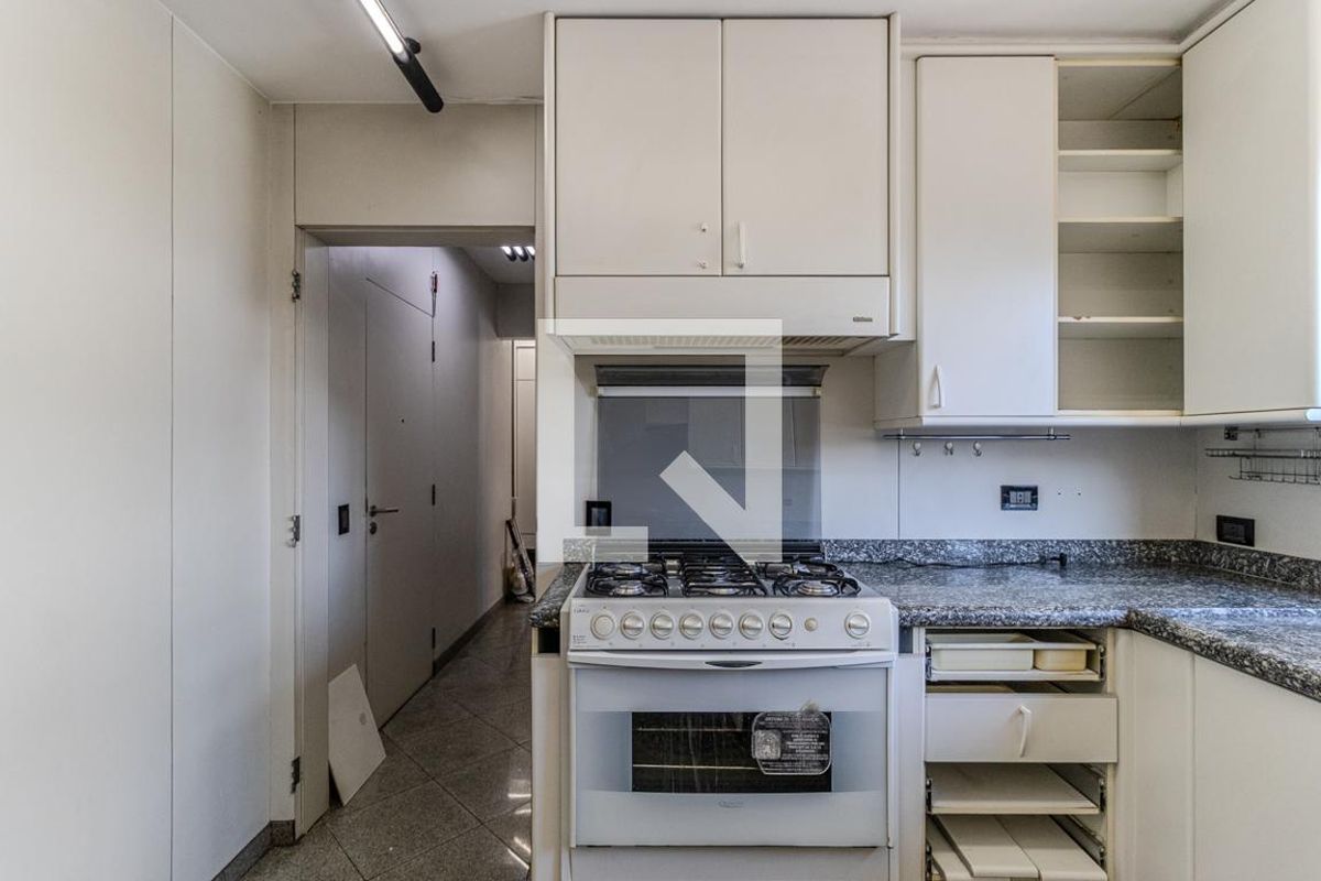 Apartamento, 3 quartos, 195 m² - Foto 159