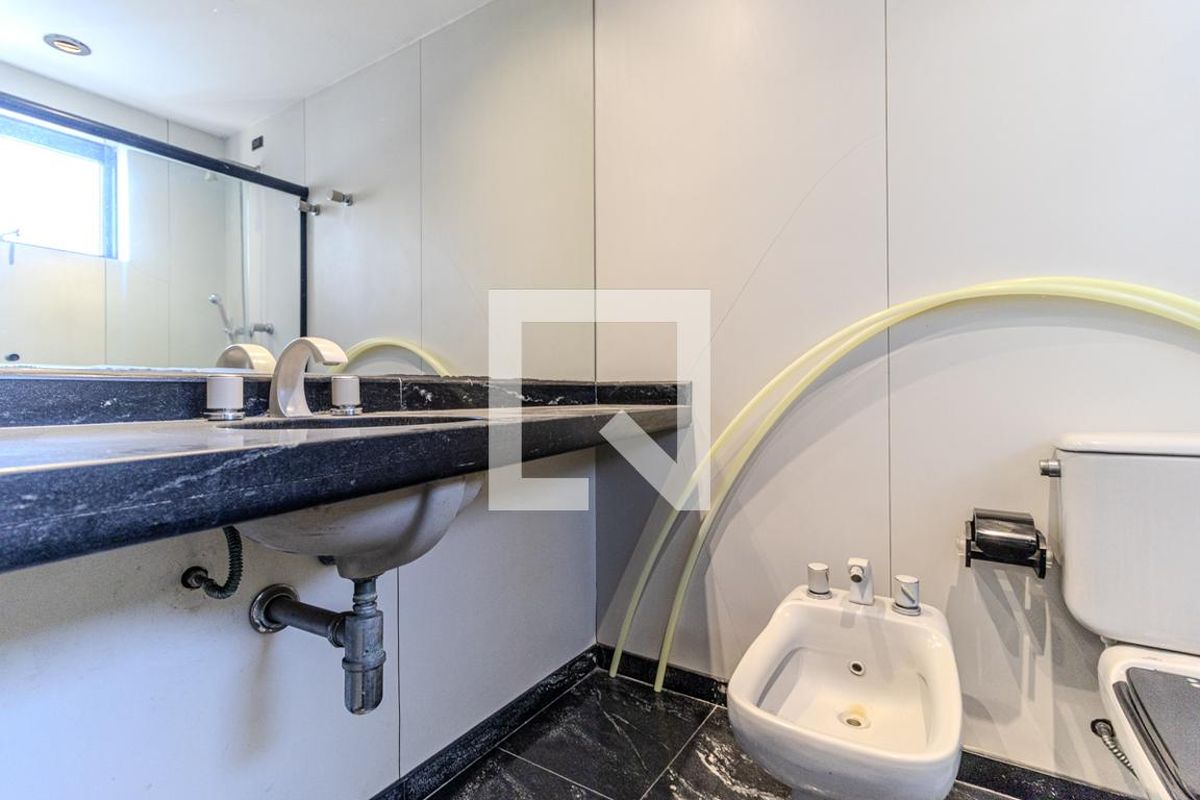 Apartamento, 3 quartos, 195 m² - Foto 81