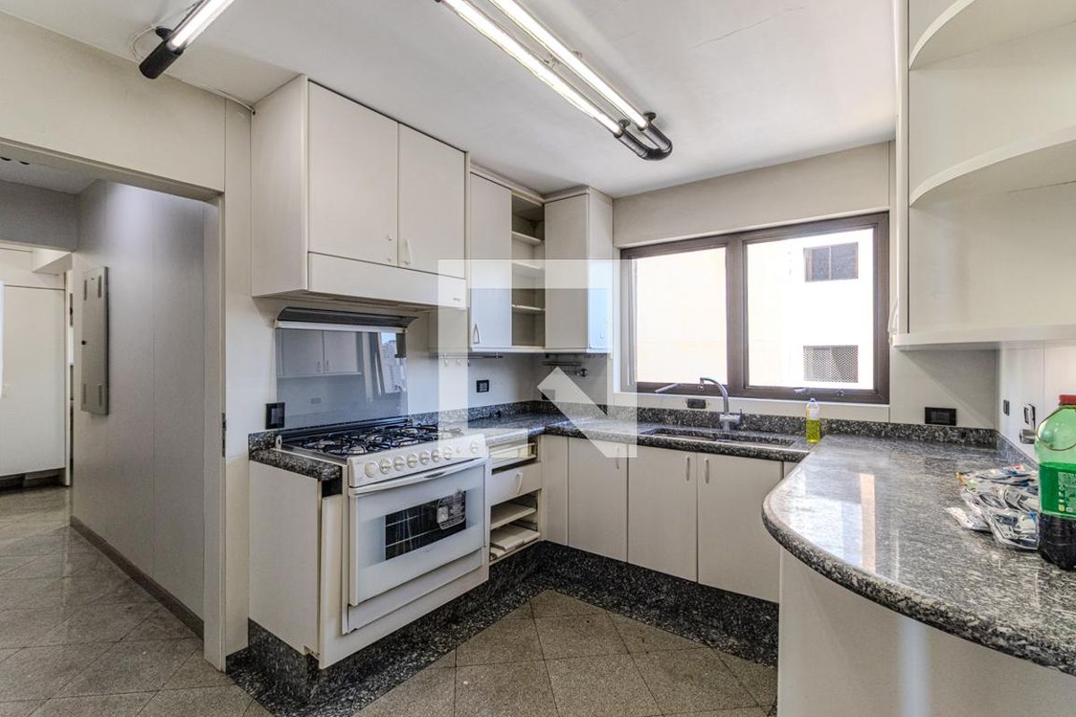Apartamento, 3 quartos, 195 m² - Foto 153