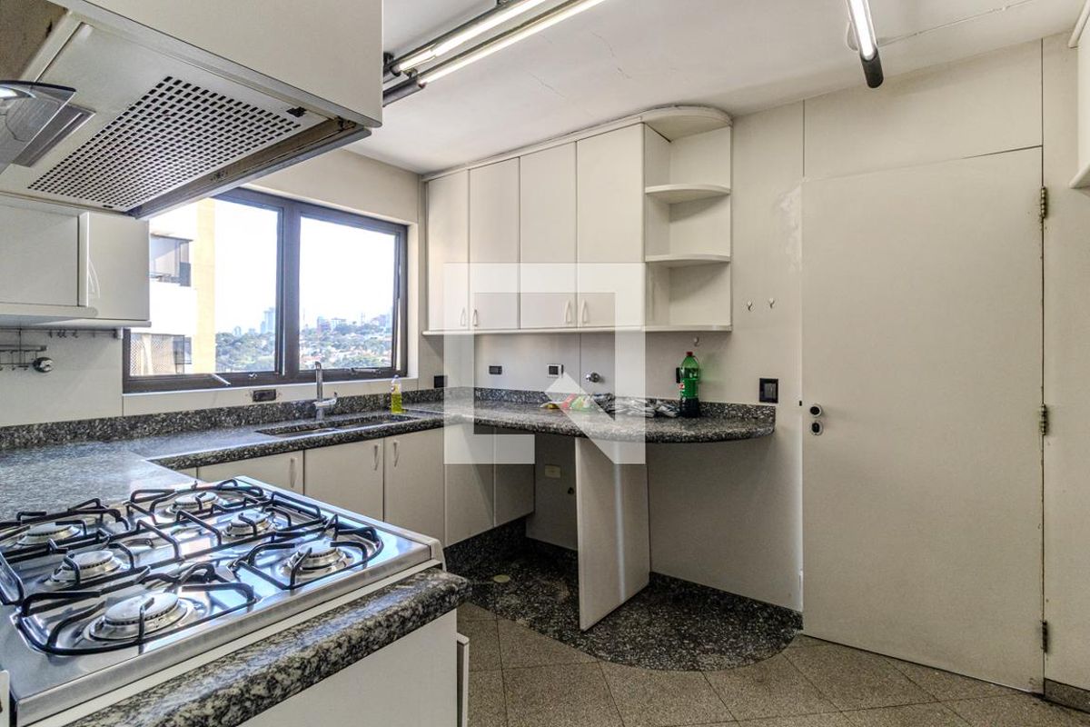 Apartamento, 3 quartos, 195 m² - Foto 154