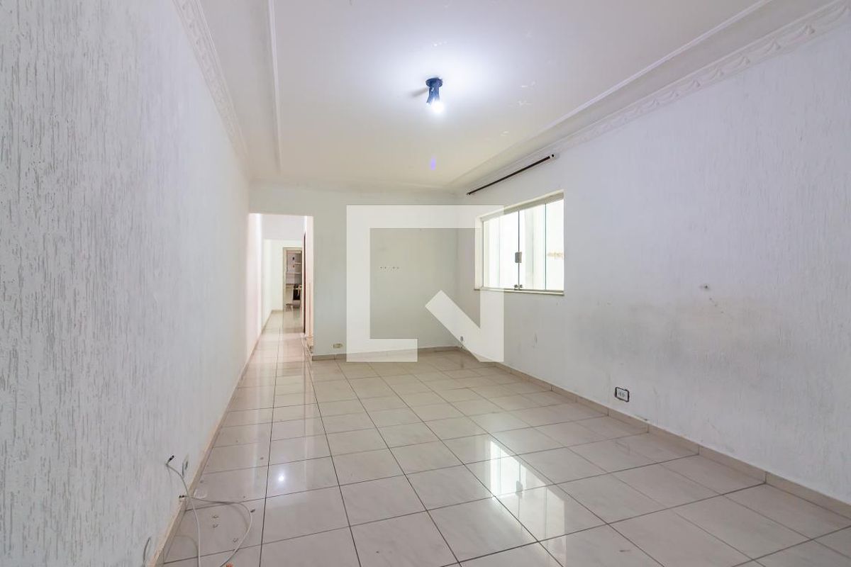 Casa, 4 quartos, 250 m² - Foto 2