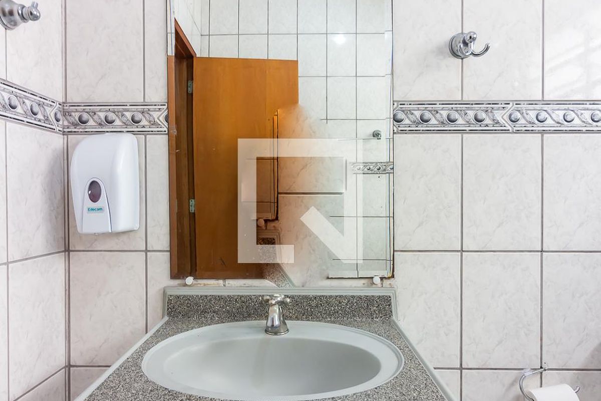 Casa, 4 quartos, 250 m² - Foto 14