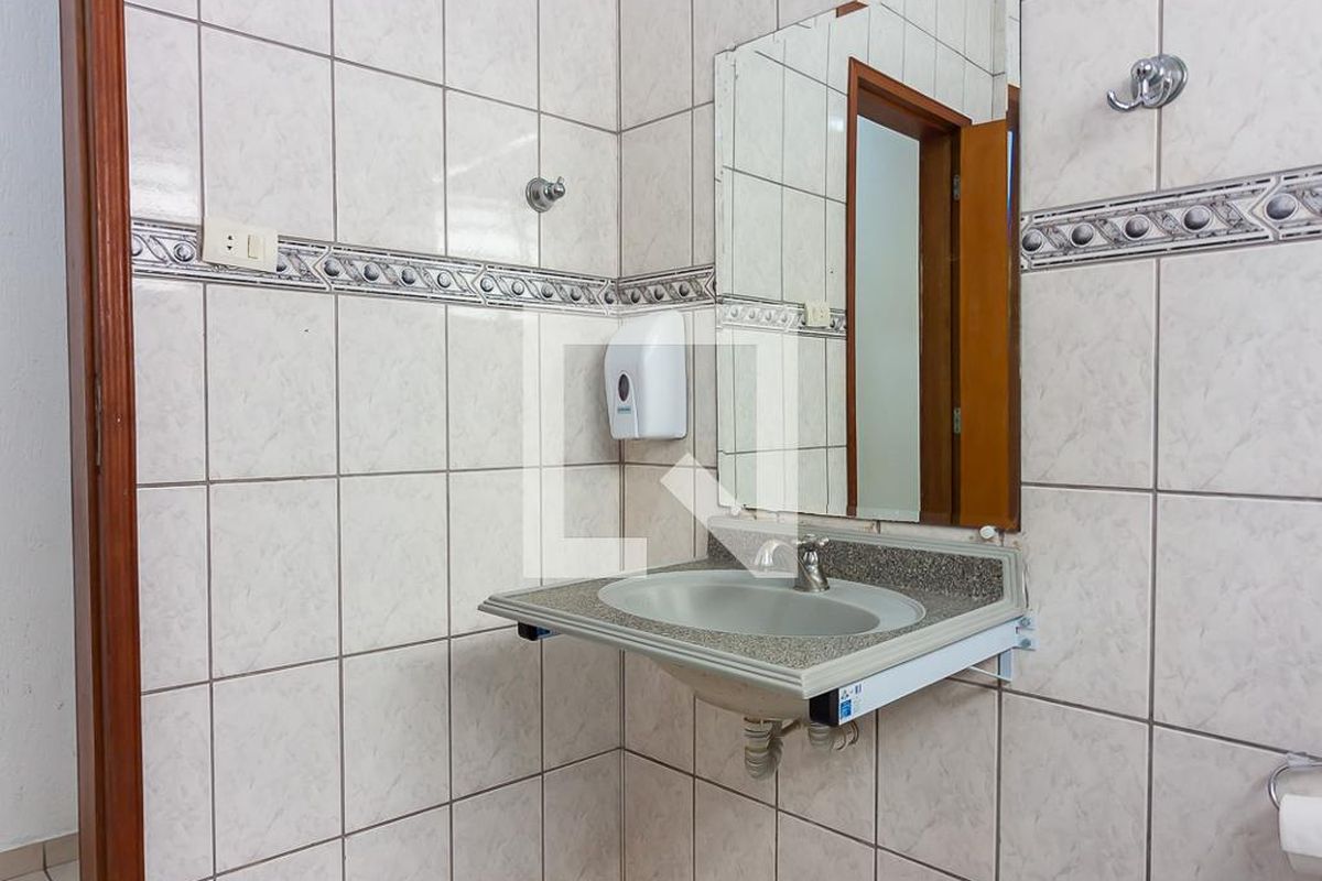 Casa, 4 quartos, 250 m² - Foto 16