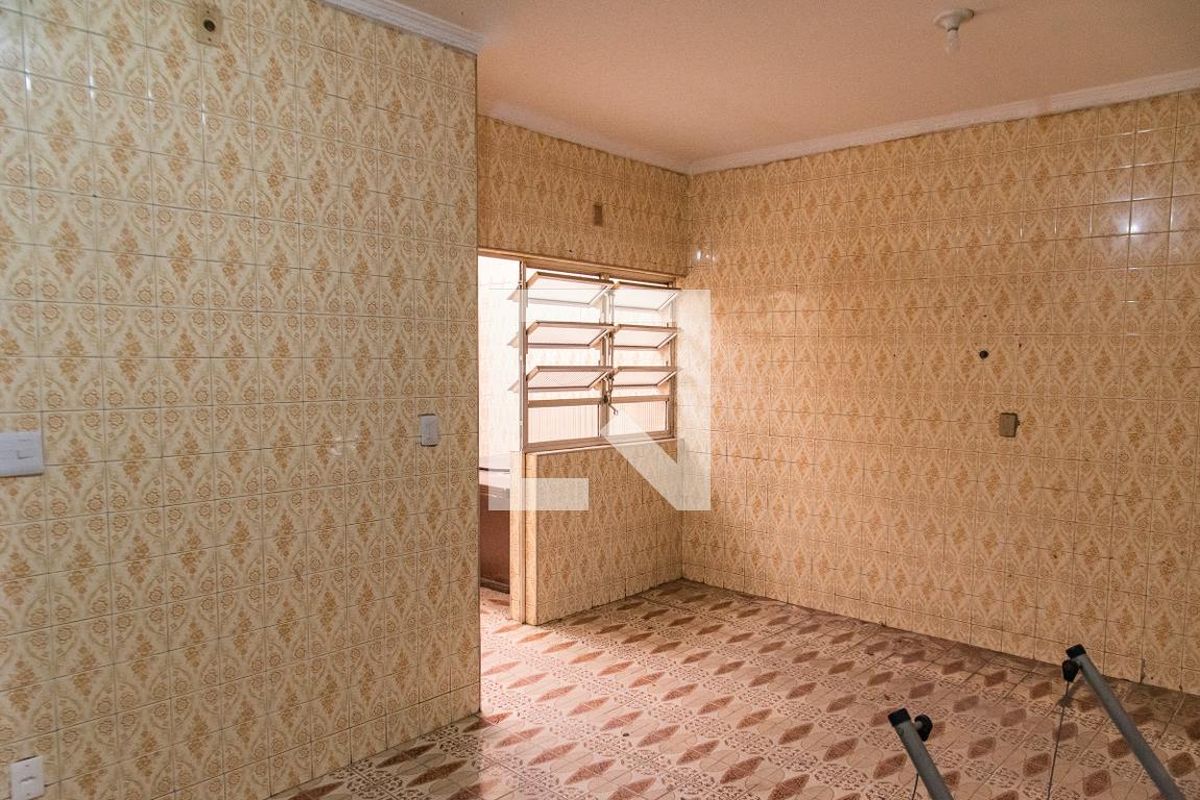 Casa, 2 quartos, 150 m² - Foto 13
