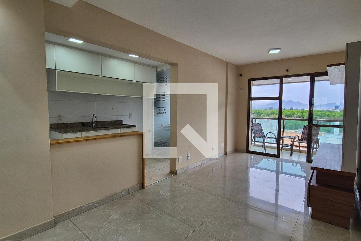 Apartamento, 2 quartos, 70 m² - Foto 2