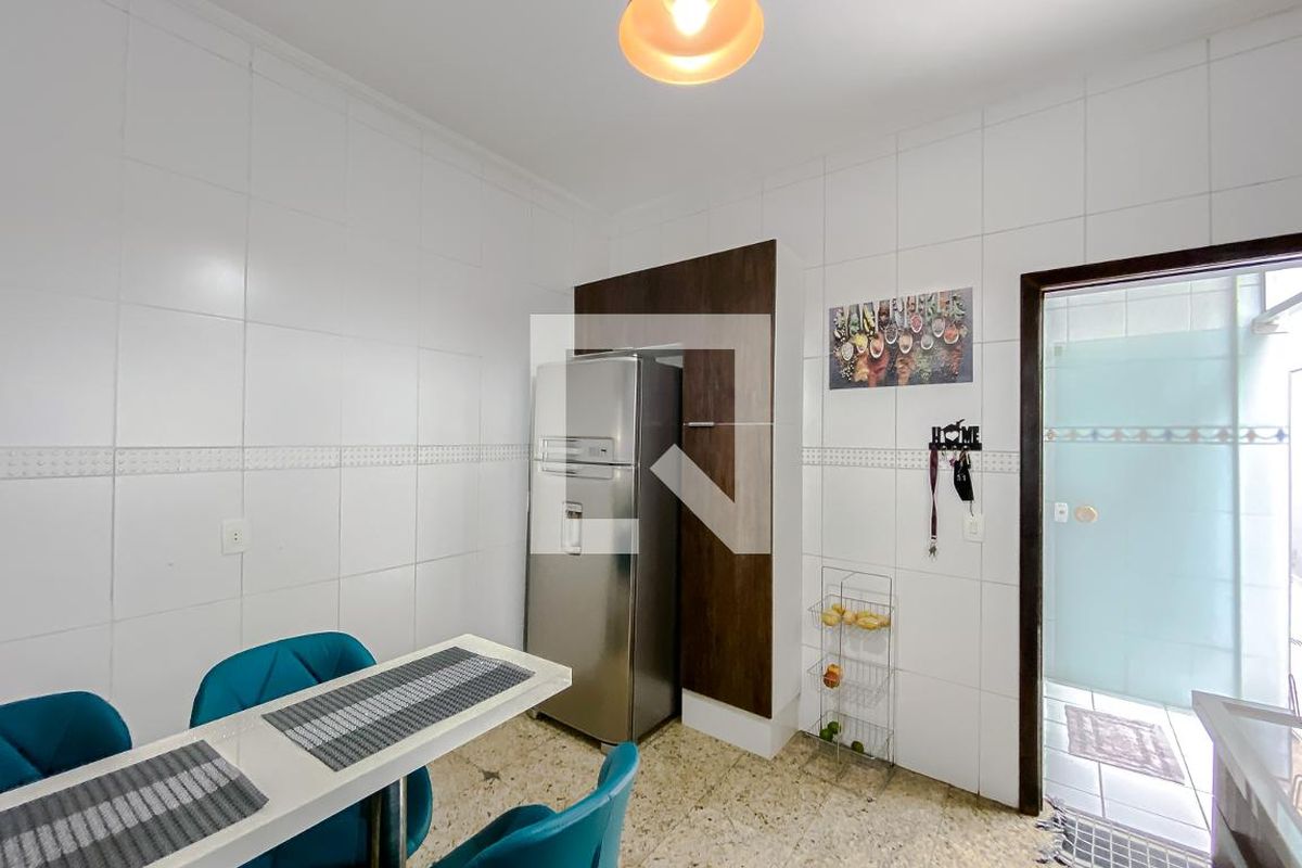 Casa, 4 quartos, 300 m² - Foto 55