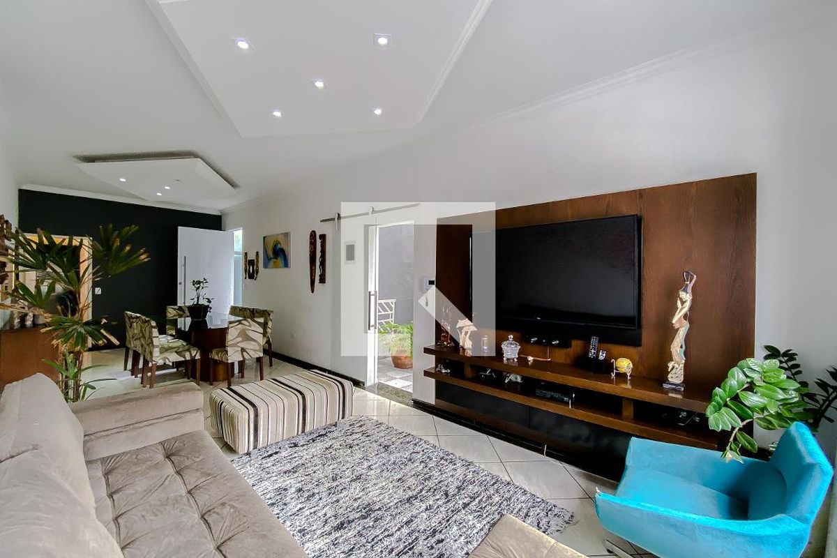 Casa, 4 quartos, 300 m² - Foto 3