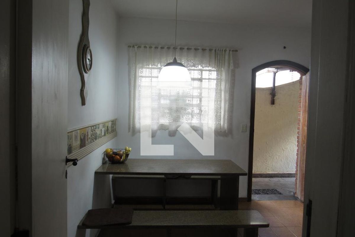 Casa, 3 quartos, 500 m² - Foto 199