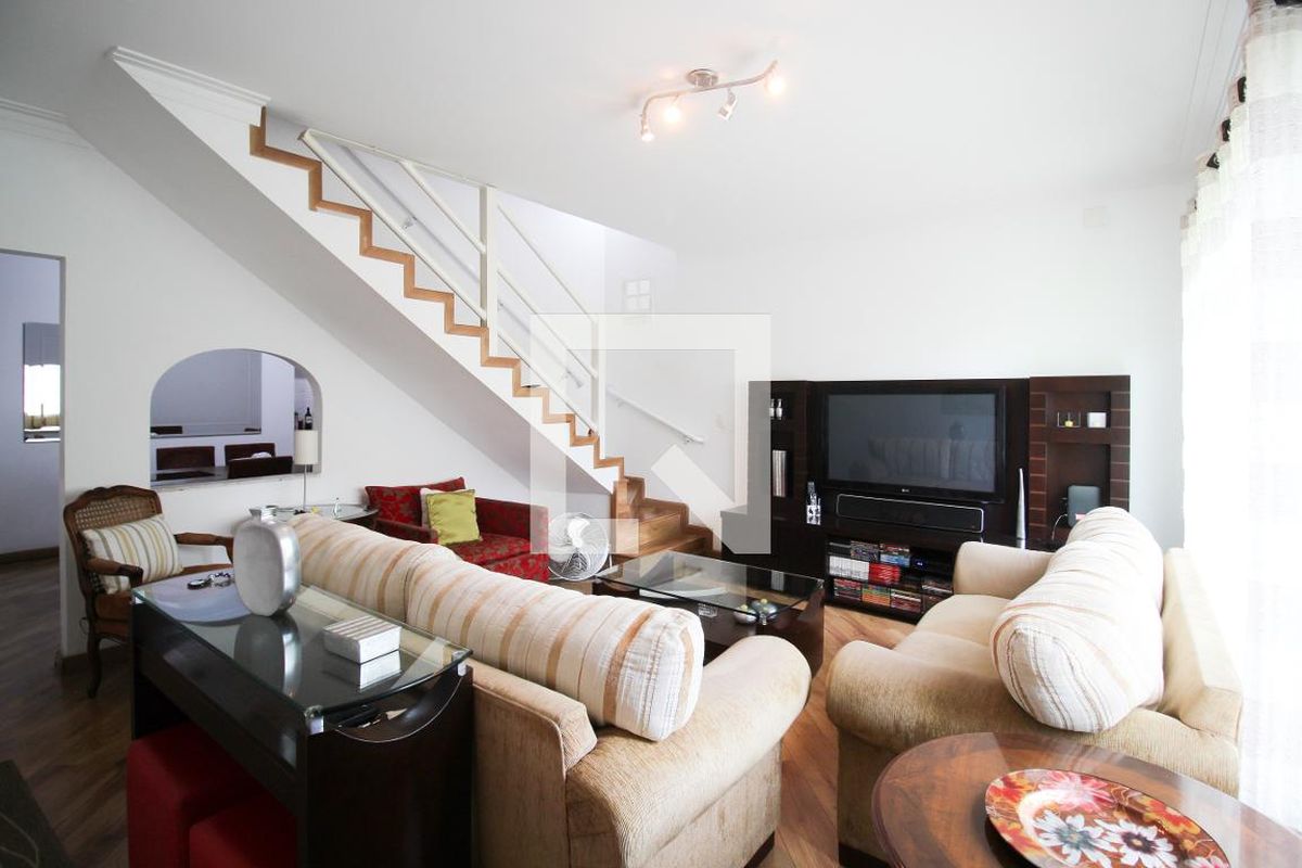 Casa, 3 quartos, 128 m² - Foto 2