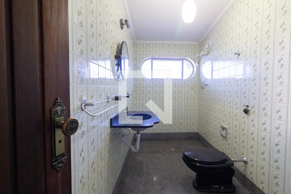 Casa, 3 quartos, 270 m² - Foto 78
