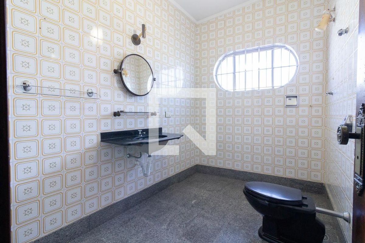 Casa, 3 quartos, 270 m² - Foto 74