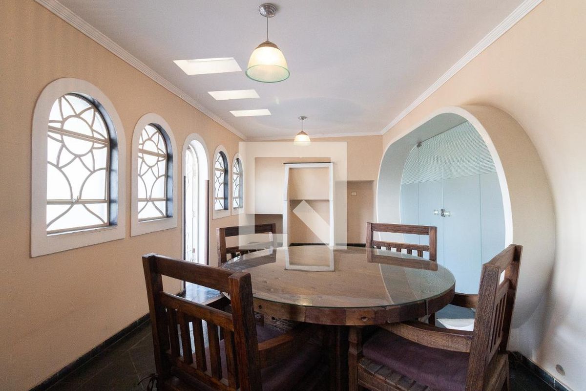 Casa, 3 quartos, 270 m² - Foto 18