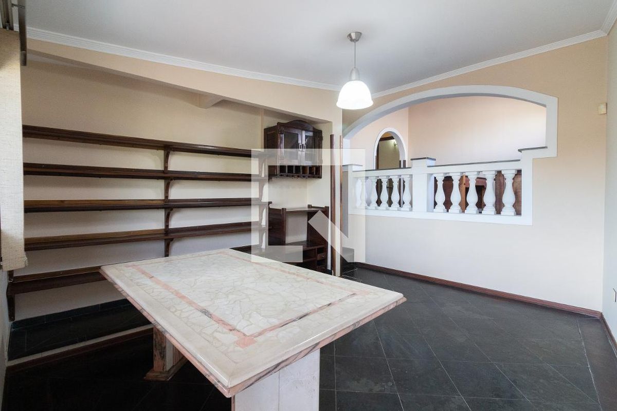 Casa, 3 quartos, 270 m² - Foto 62
