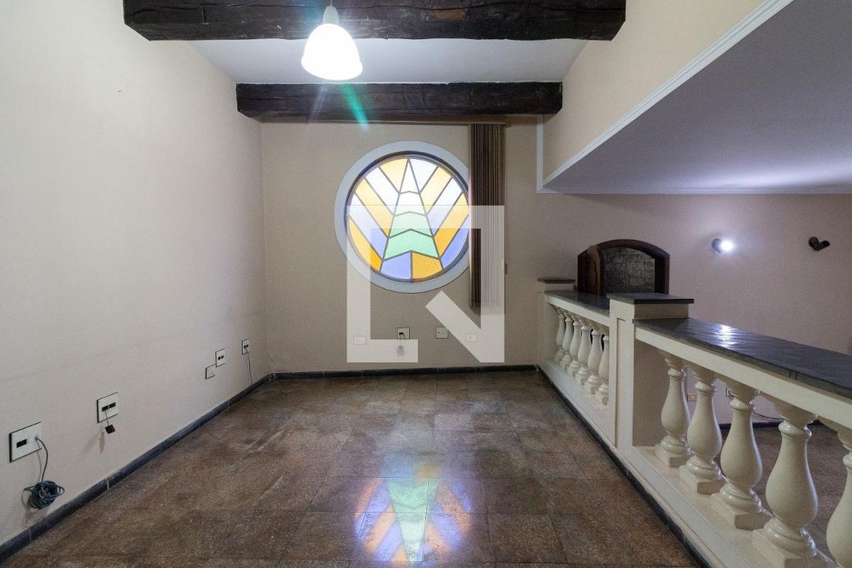 Casa, 3 quartos, 270 m² - Foto 8