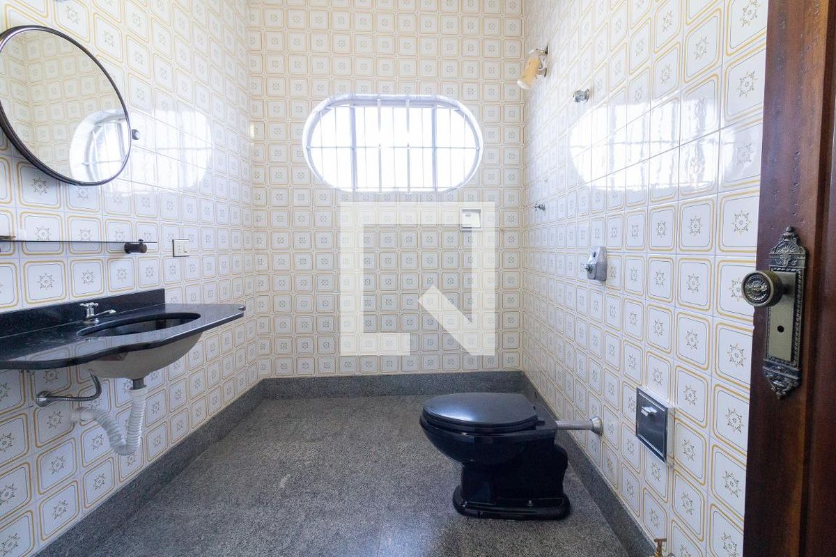 Casa, 3 quartos, 270 m² - Foto 76