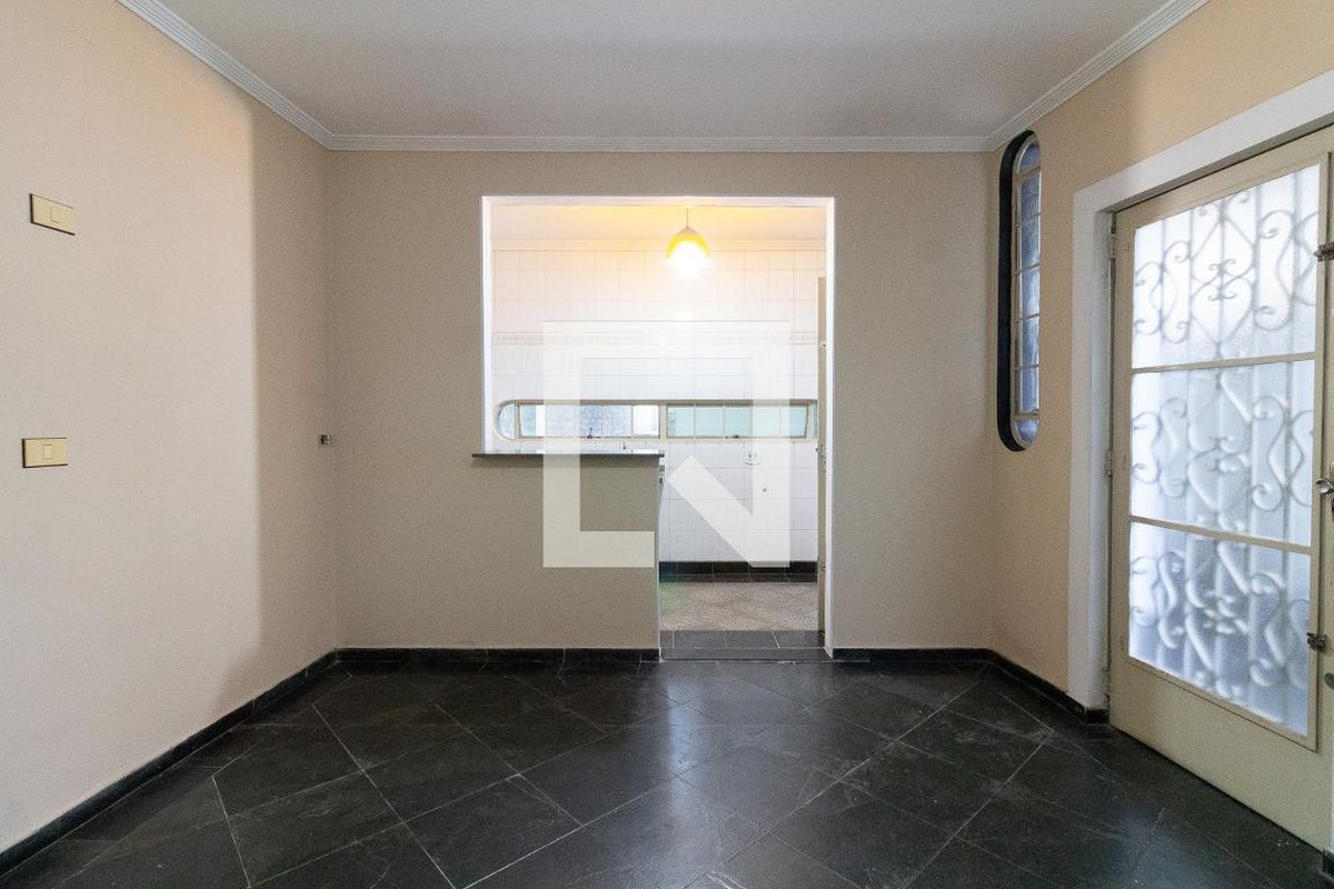Casa, 3 quartos, 270 m² - Foto 26
