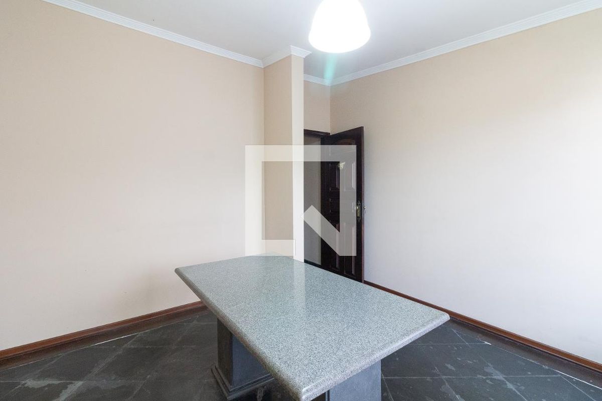 Casa, 3 quartos, 270 m² - Foto 40