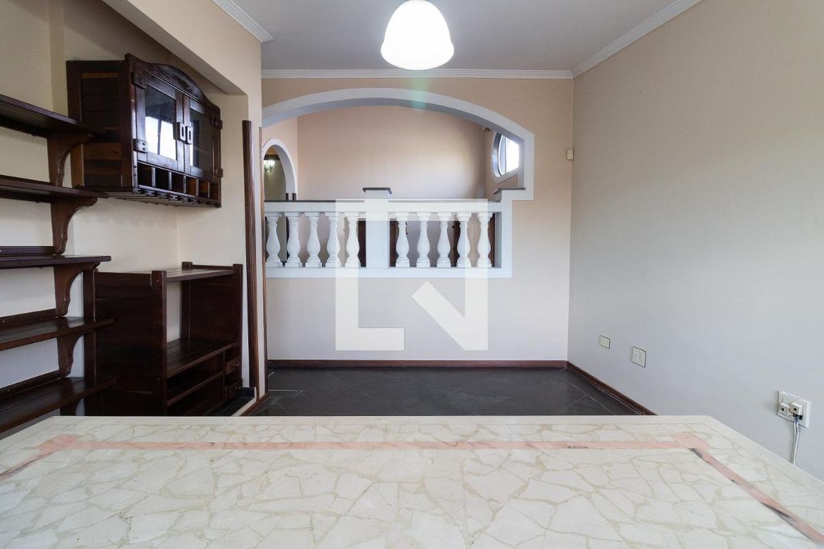 Casa, 3 quartos, 270 m² - Foto 64