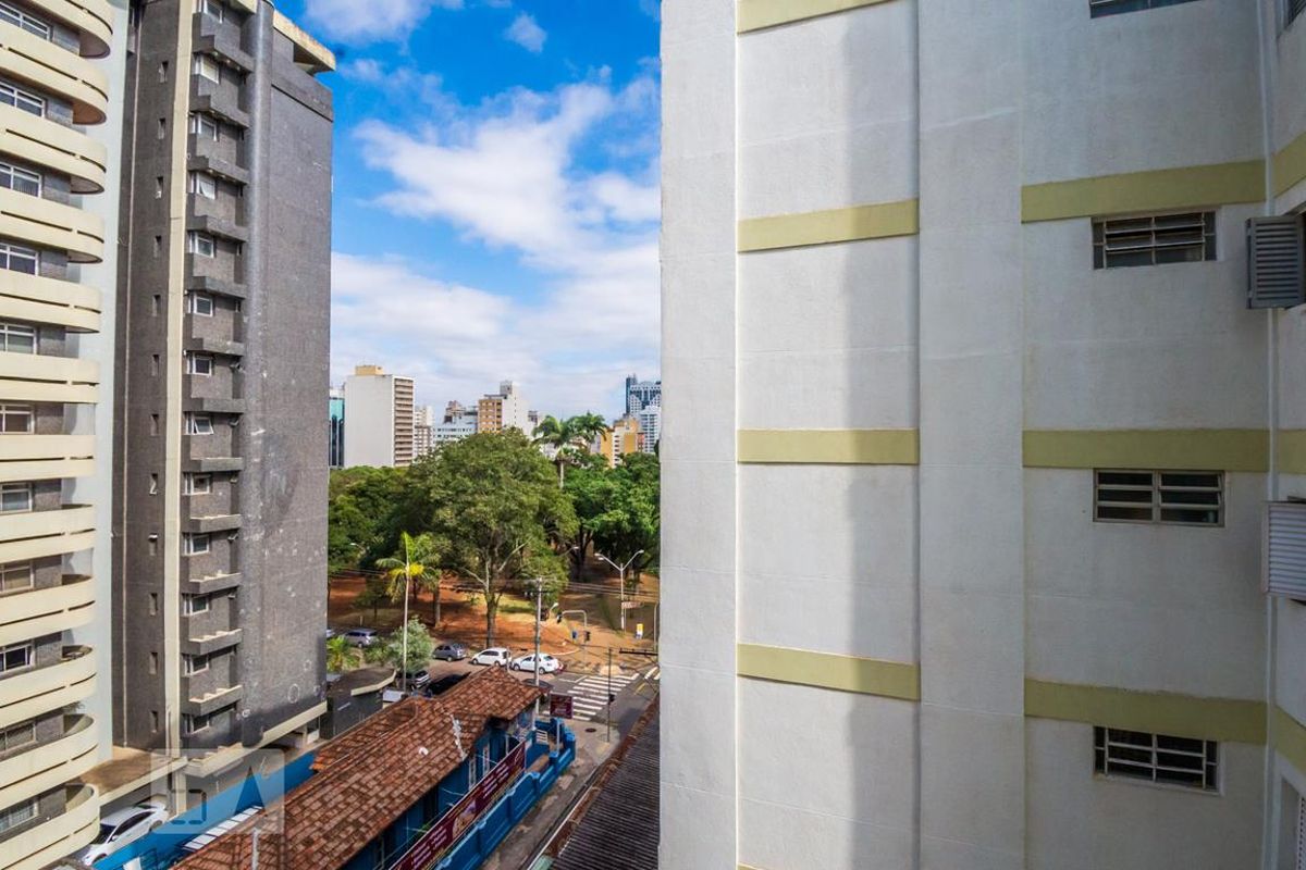 Apartamento à Venda - Bosque, 1 Quarto,  46 m2 em , Campinas - sp | SoloBR