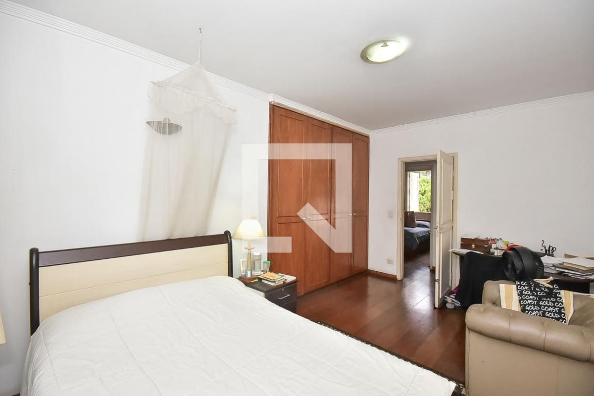 Casa, 4 quartos, 650 m² - Foto 60