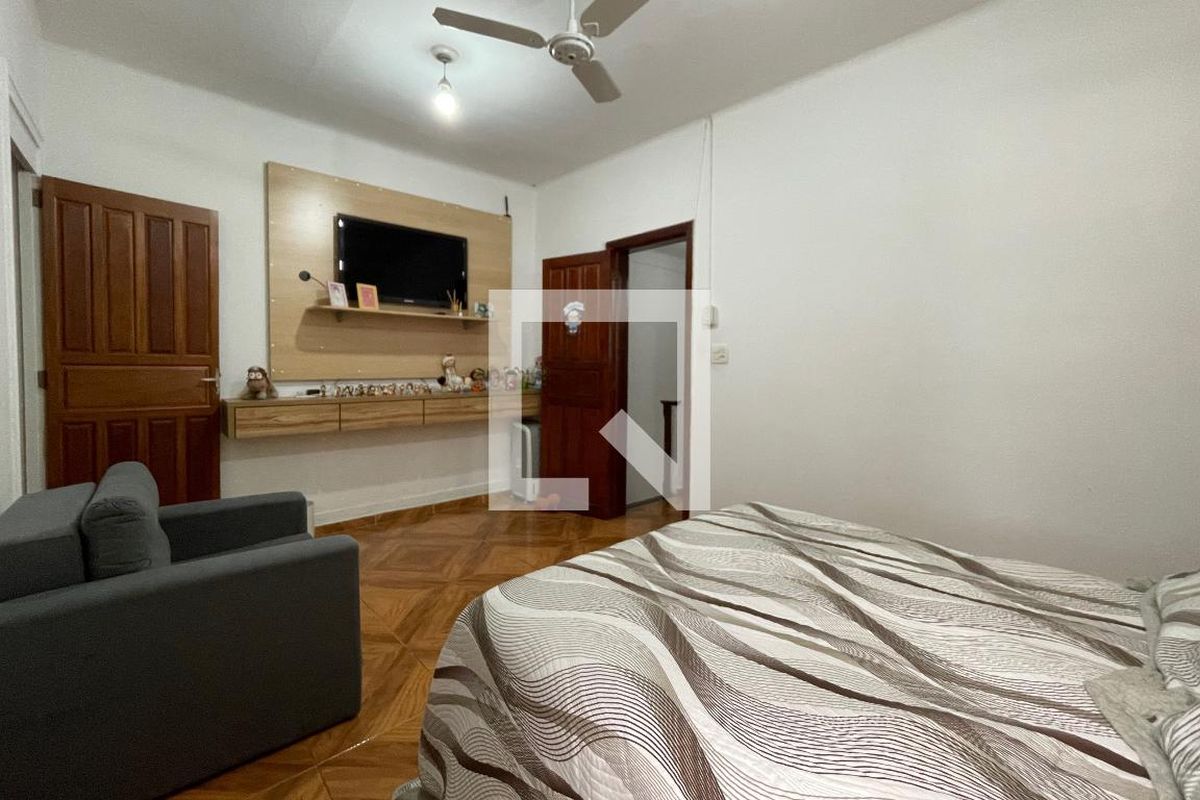Casa, 4 quartos, 200 m² - Foto 59