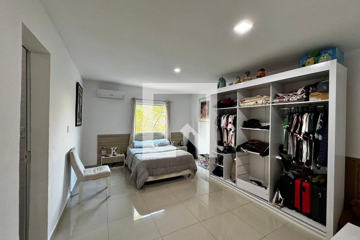 Casa, 4 quartos, 220 m² - Foto 62
