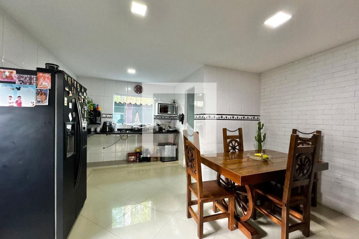 Casa, 4 quartos, 220 m² - Foto 86