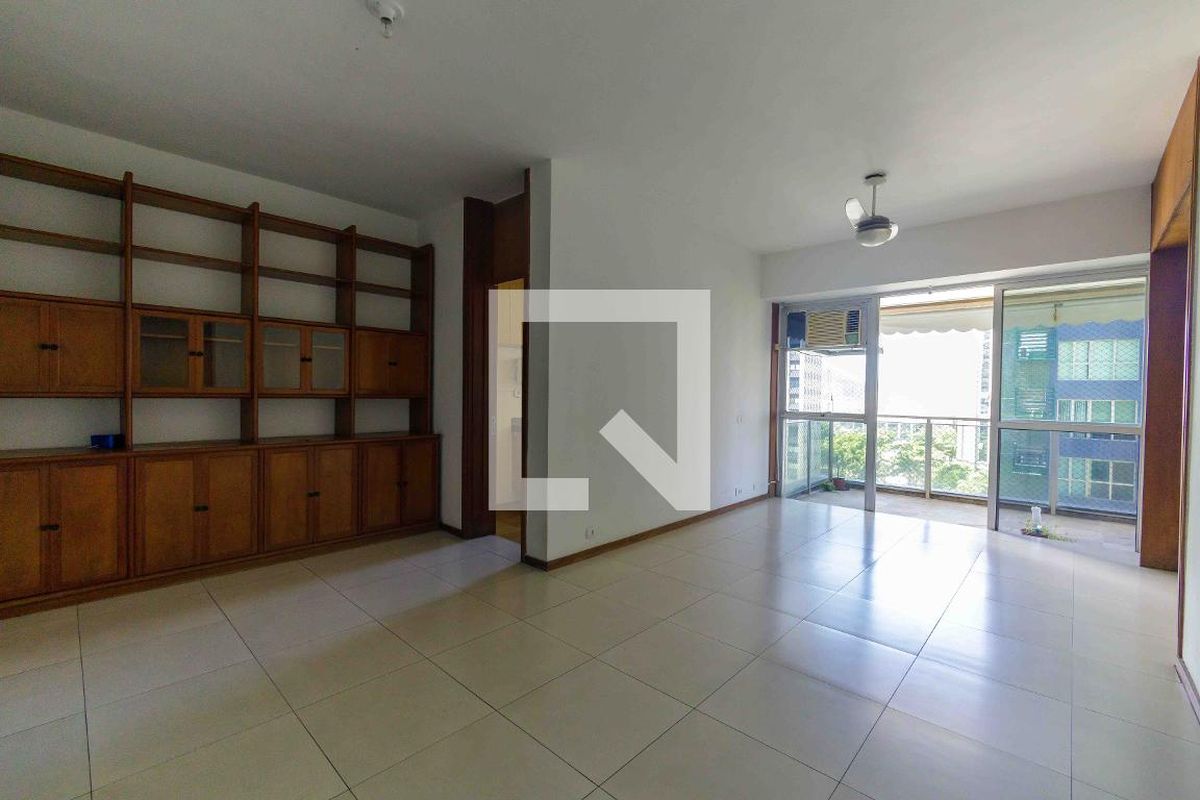 Apartamento, 1 quarto, 65 m² - Foto 2