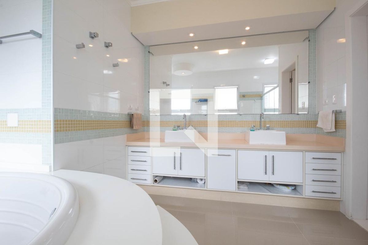Casa, 4 quartos, 378 m² - Foto 62
