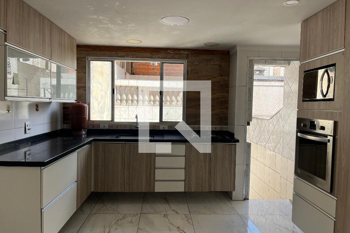 Casa, 2 quartos, 185 m² - Foto 74