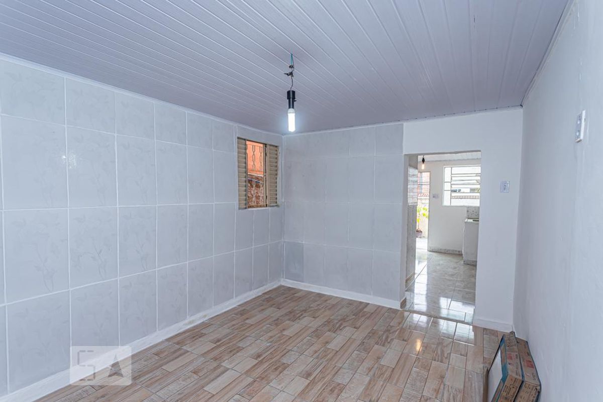 Casa, 1 quarto, 36 m² - Foto 2