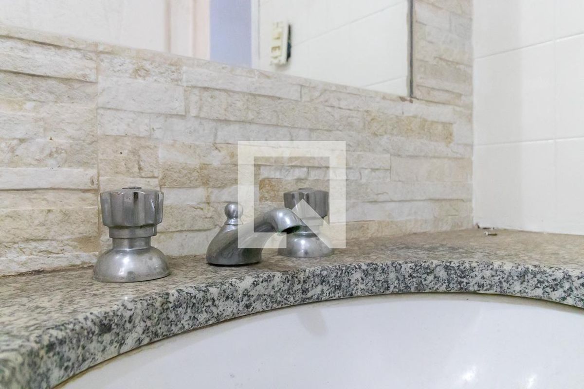 Casa à Venda - Taquaral, 4 Quartos,  210 m2 em , Campinas - sp | SoloBR