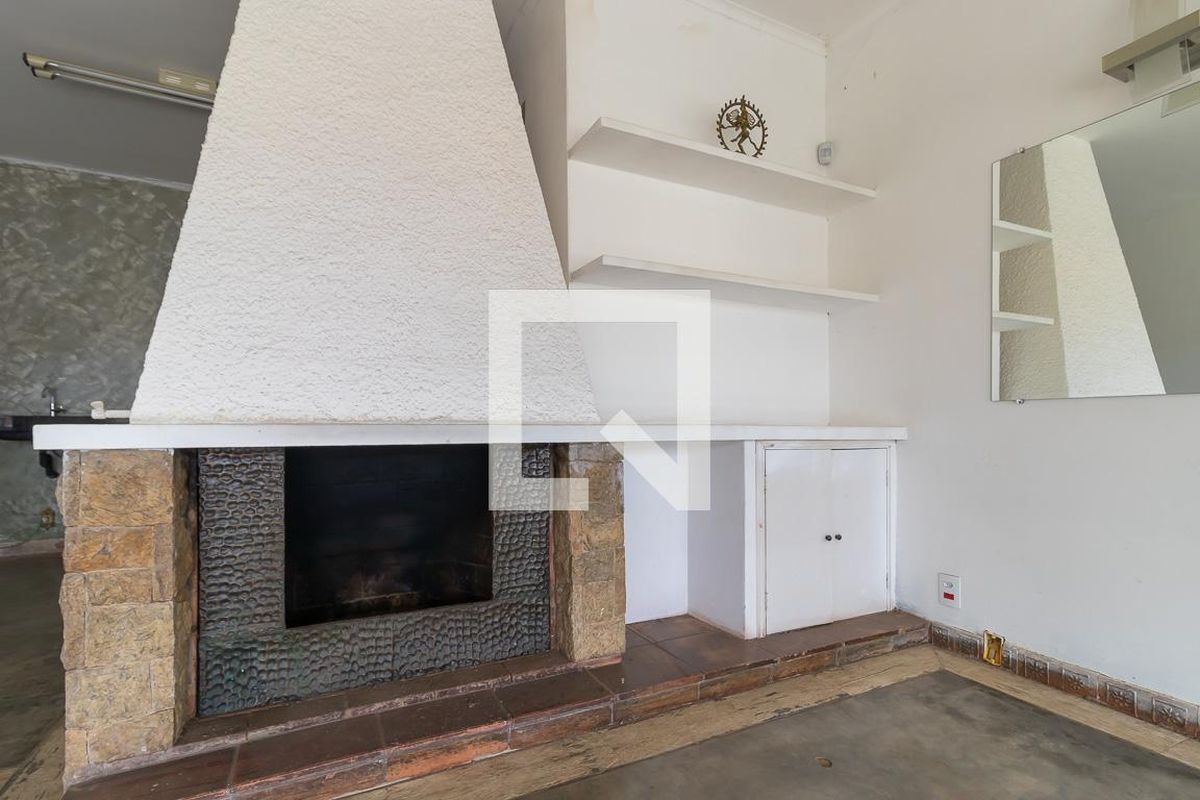 Casa à Venda - Taquaral, 4 Quartos,  210 m2 em , Campinas - sp | SoloBR