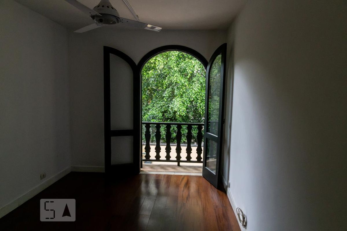 Casa, 6 quartos, 304 m² - Foto 58