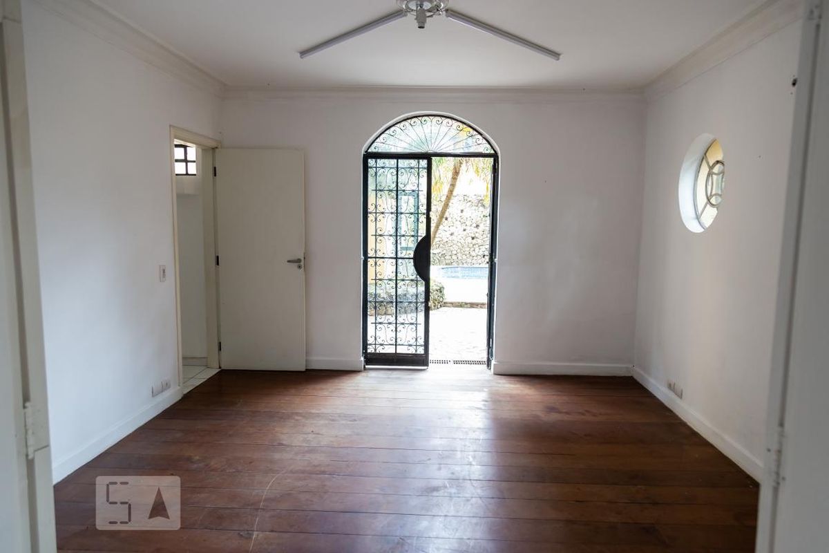 Casa, 6 quartos, 304 m² - Foto 26