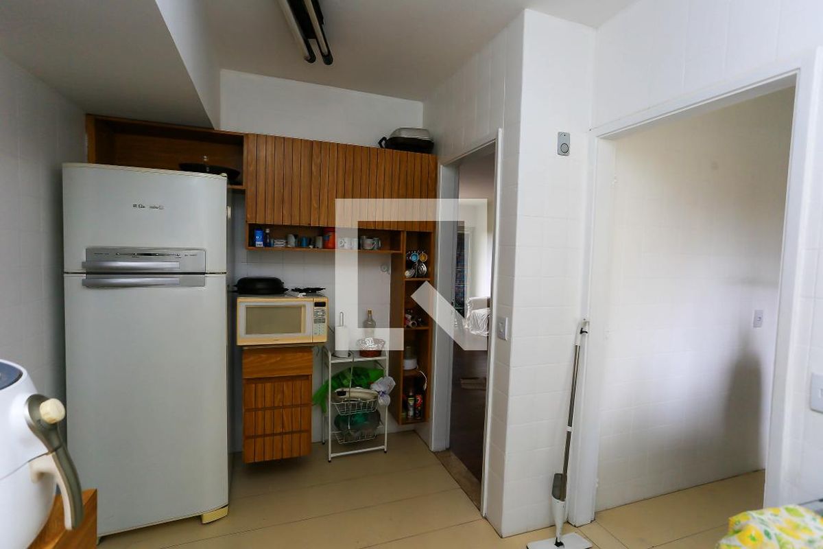 Apartamento, 4 quartos, 198 m² - Foto 186