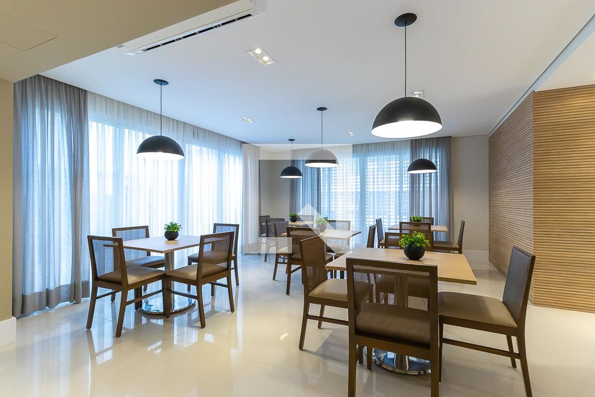 Apartamento à Venda - Bosque, 1 Quarto,  48 m2 em , Campinas - sp | SoloBR