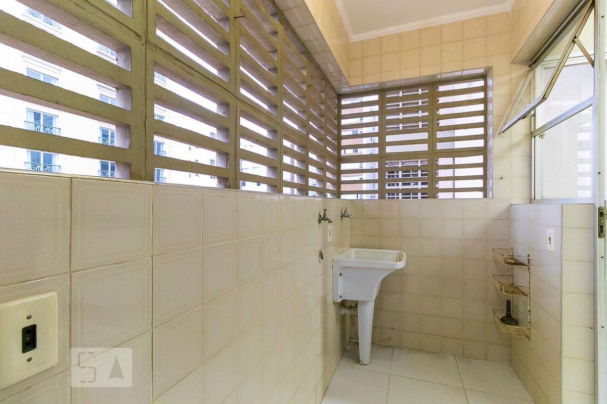 Apartamento à Venda - Cambuí, 1 Quarto,  64 m2 em , Campinas - sp | SoloBR