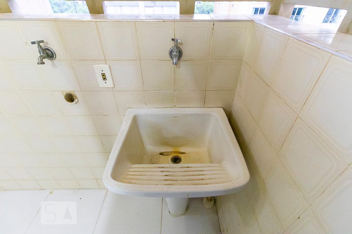 Apartamento à Venda - Cambuí, 1 Quarto,  64 m2 em , Campinas - sp | SoloBR