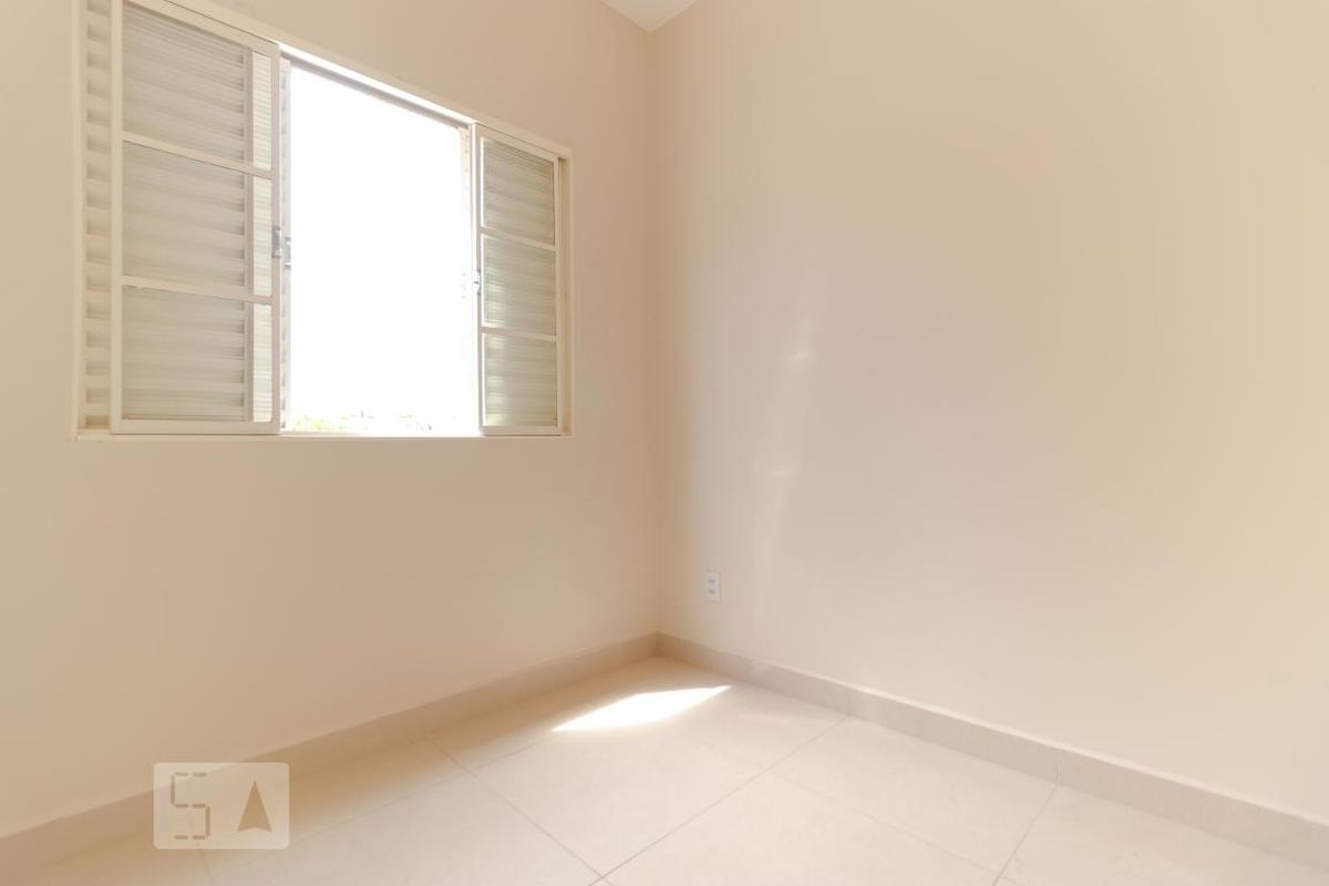 Casa à Venda - Taquaral, 3 Quartos,  200 m2 em , Campinas - sp | SoloBR