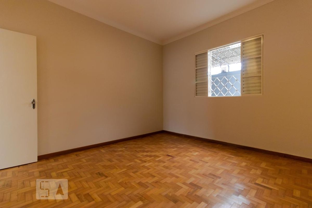Casa à Venda - Taquaral, 3 Quartos,  200 m2 em , Campinas - sp | SoloBR