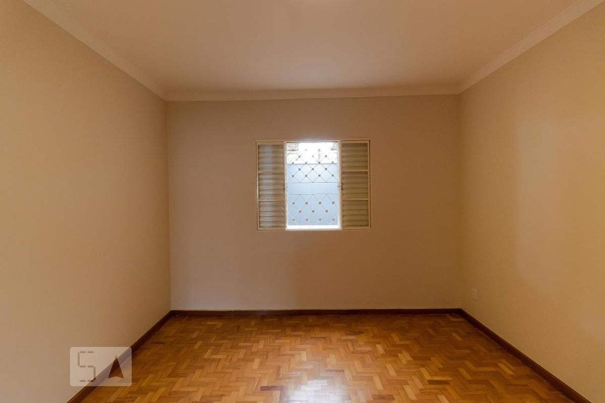 Casa à Venda - Taquaral, 3 Quartos,  200 m2 em , Campinas - sp | SoloBR