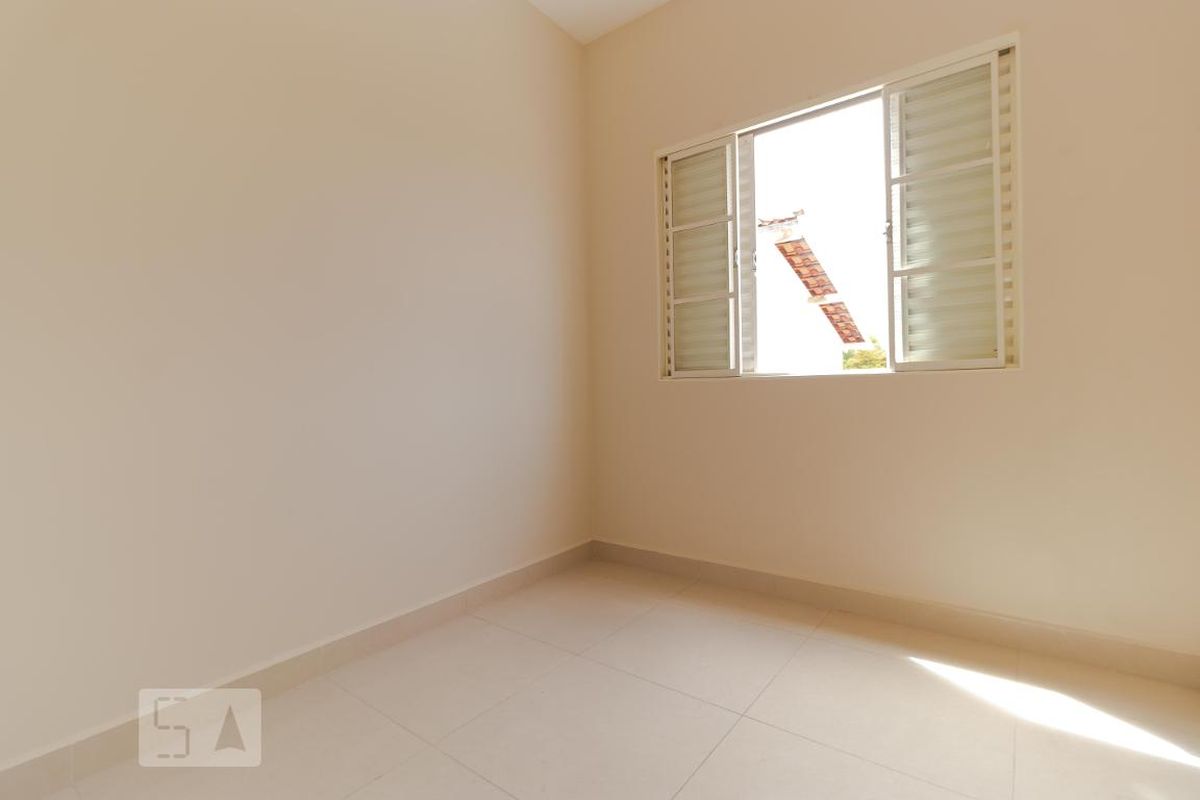Casa à Venda - Taquaral, 3 Quartos,  200 m2 em , Campinas - sp | SoloBR