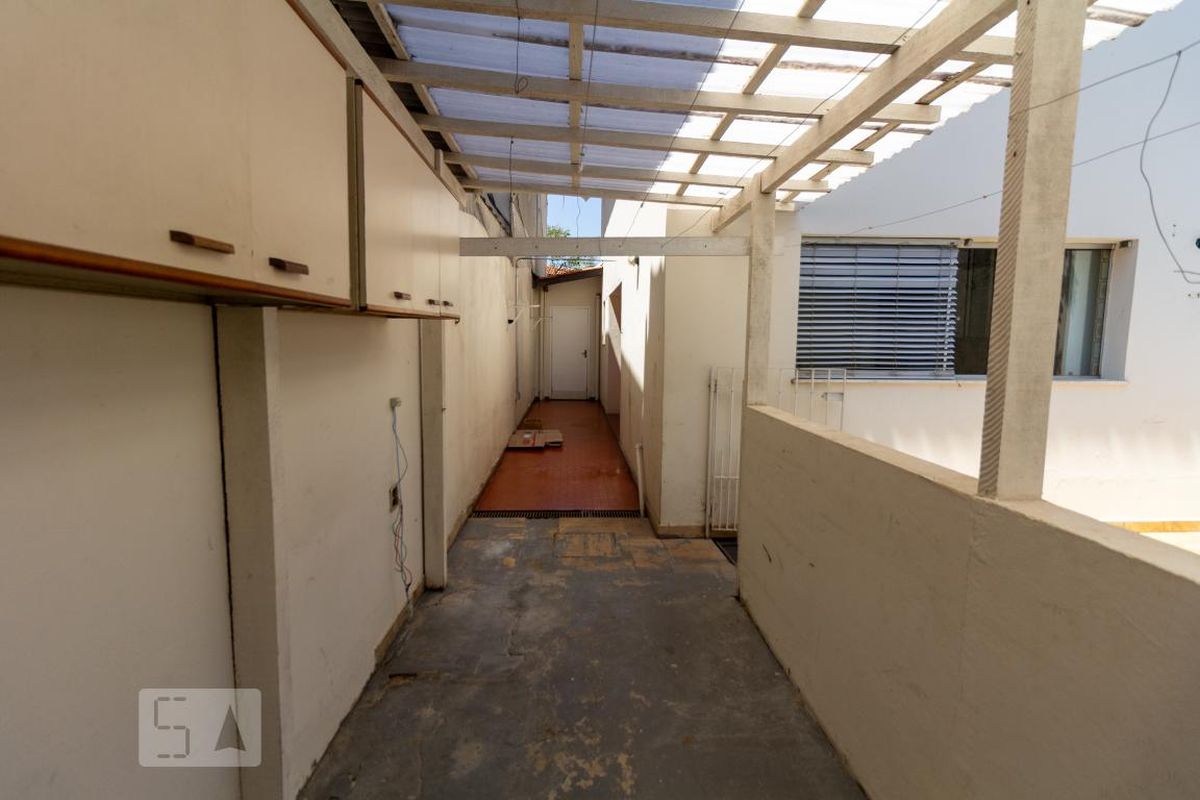 Casa, 3 quartos, 233 m² - Foto 48
