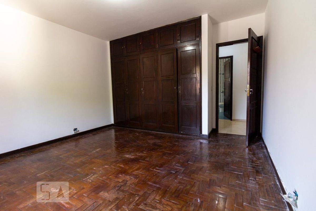 Casa, 3 quartos, 233 m² - Foto 23