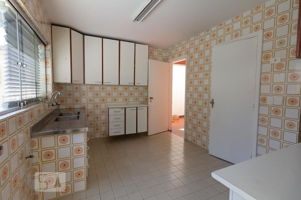 Casa, 3 quartos, 233 m² - Foto 39