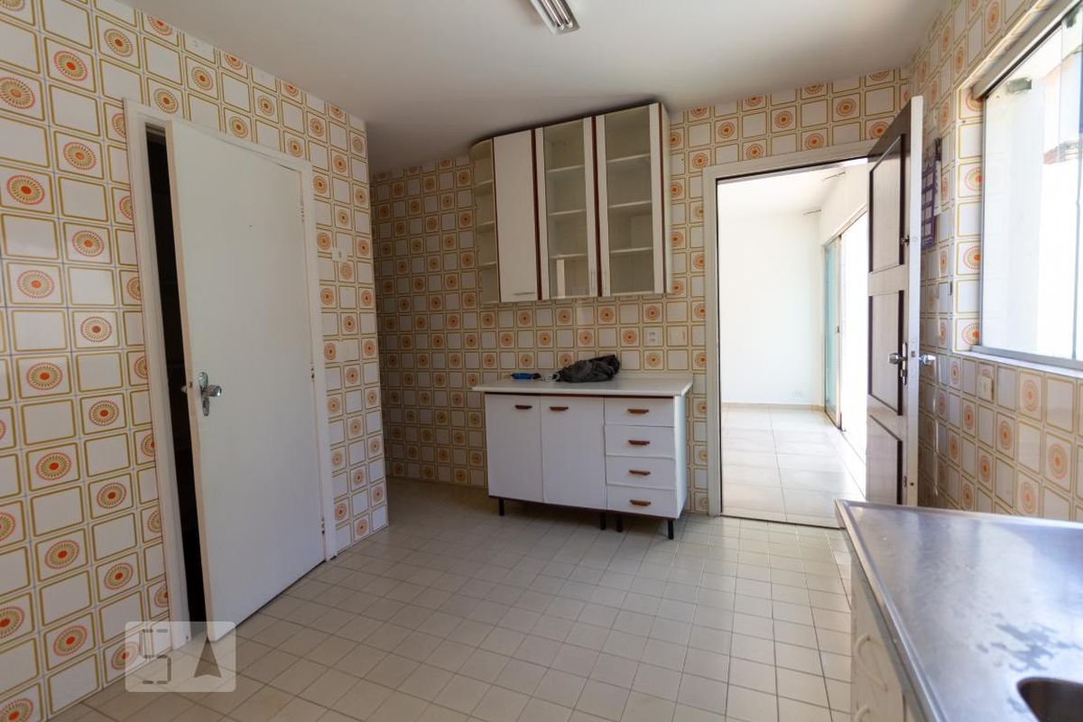 Casa, 3 quartos, 233 m² - Foto 40