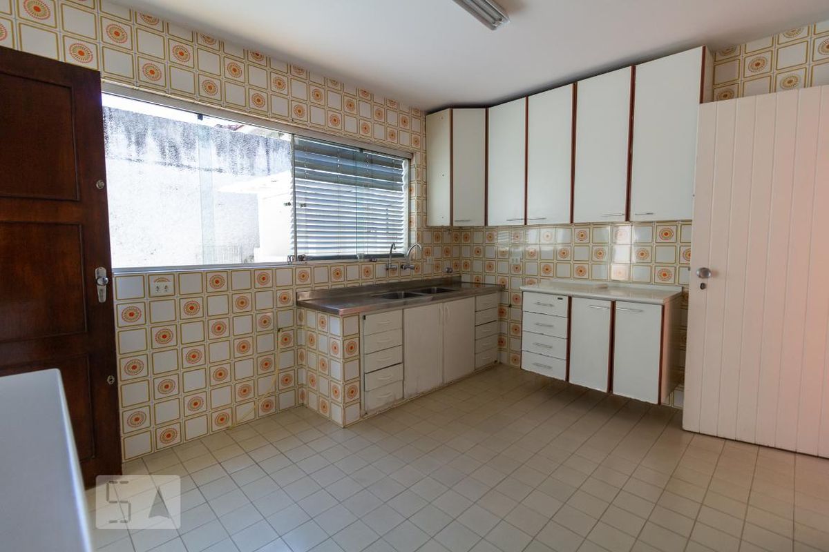 Casa, 3 quartos, 233 m² - Foto 41